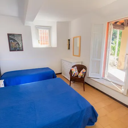 Emilia Apartmanhotel