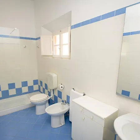 Apartmanhotel Emilia Marina di Castagneto Carducci