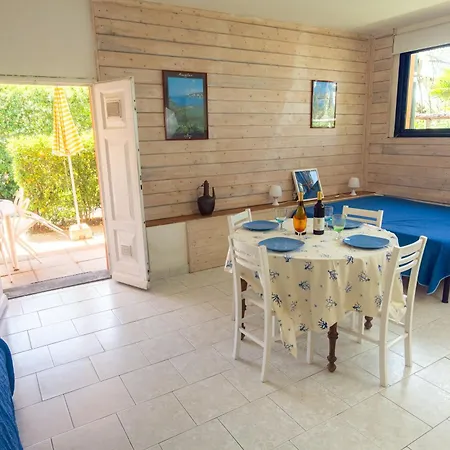 Apartmanhotel Emilia 3*