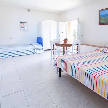 Aparthotel Emilia Marina di Castagneto Carducci