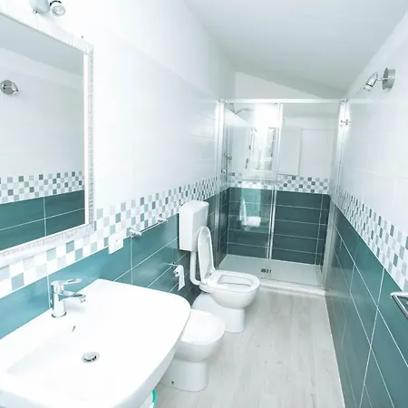 Aparthotel Emilia Marina di Castagneto Carducci